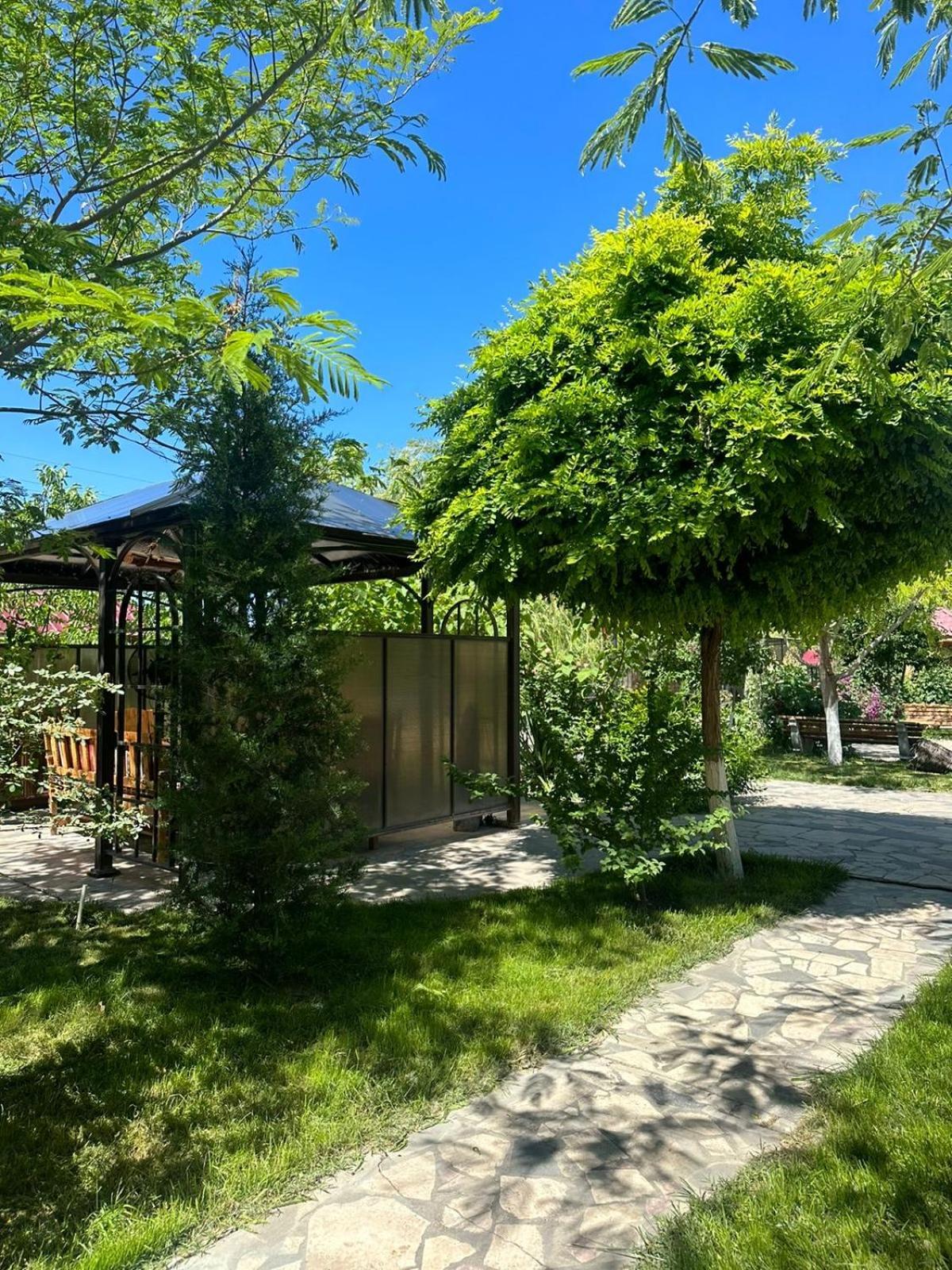 Ralina Restaurant And Hotel Ararat Екстер'єр фото